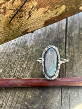 Load image into Gallery viewer, Labradorite ring size 8.5
