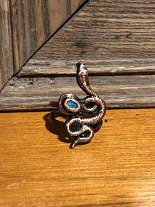 Flashy opal snake ring sz6-6.5