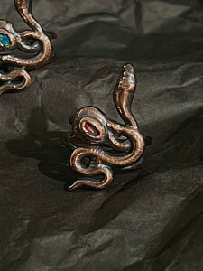Flashy opal snake ring sz 5.5