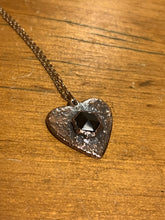 Load image into Gallery viewer, Onyx heart necklace