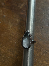 Load image into Gallery viewer, Quartz ring size 6.5
