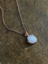 Load image into Gallery viewer, Rose quartz sphere necklace
