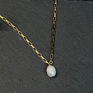 Pearl necklace