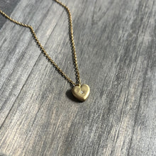 Load image into Gallery viewer, Heart necklace ￼

