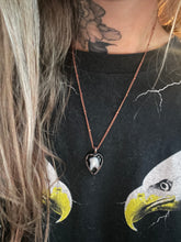 Load image into Gallery viewer, Tooth necklace
