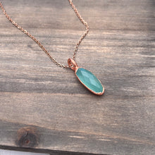Load image into Gallery viewer, Chalcedony necklace
