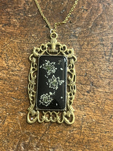 Load image into Gallery viewer, Ornate floral necklace

