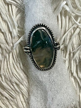 Load image into Gallery viewer, Moss agate claw ring size 8
