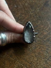 Load image into Gallery viewer, Quartz ring size 6.5
