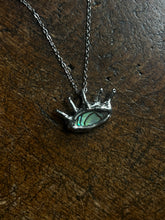 Load image into Gallery viewer, Abalone evil Eye necklace ￼
