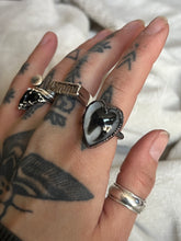 Load image into Gallery viewer, Tooth ring size 6
