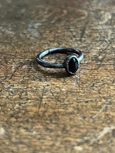 Load image into Gallery viewer, Onyx ring size 6.5

