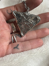 Load image into Gallery viewer, Stone necklace
