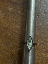 Load image into Gallery viewer, Abalone ring size 8
