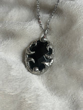 Load image into Gallery viewer, Onyx necklace
