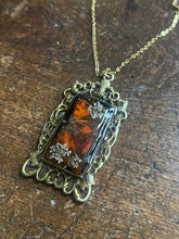 Load image into Gallery viewer, Ornate floral necklace
