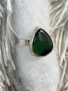 Green stone ring size 9.25