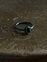 Load image into Gallery viewer, Onyx ring size 6
