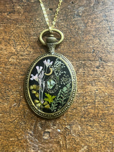 Load image into Gallery viewer, Pocket watch floral necklace
