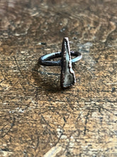Load image into Gallery viewer, Tooth ring size 5
