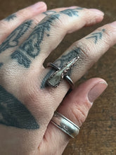 Load image into Gallery viewer, Tooth ring size 5
