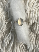 Load image into Gallery viewer, Chalcedony ring size 5.5

