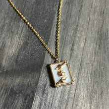 Load image into Gallery viewer, Hand and eye sun necklace ￼
