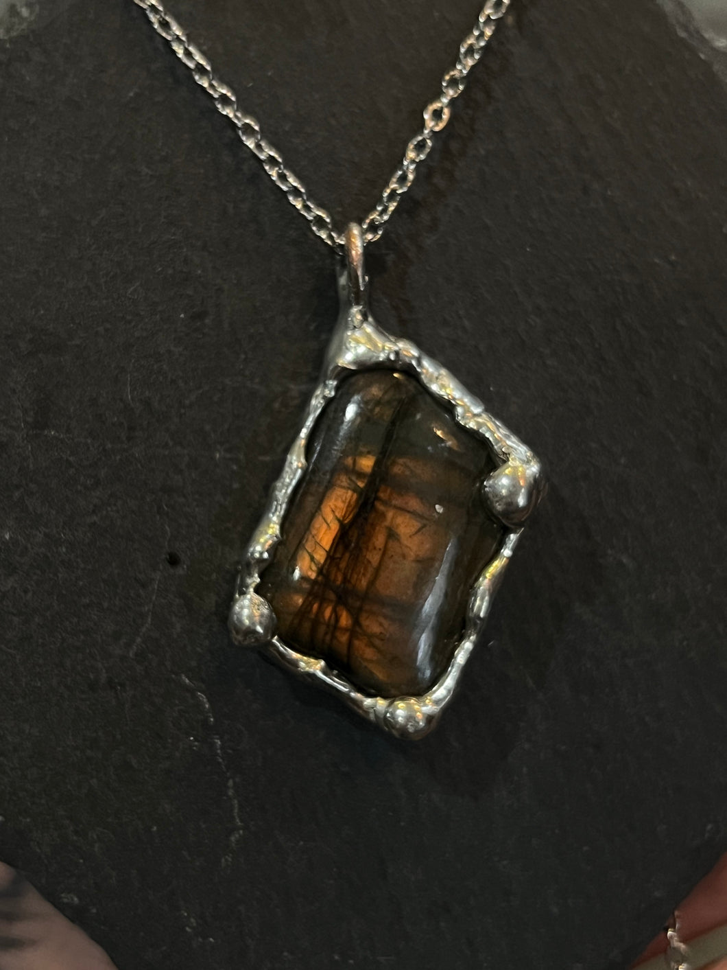 Large Flashy labradorite necklace Tiffany technique