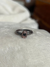 Load image into Gallery viewer, Onyx ring size 4.75
