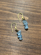 Load image into Gallery viewer, Aquamarine chip earrings
