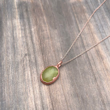 Load image into Gallery viewer, Serpentine necklace
