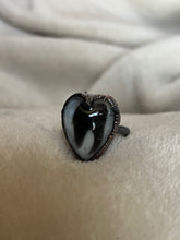 Load image into Gallery viewer, Tooth ring size 6
