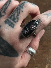 Load image into Gallery viewer, Dice ring size 5
