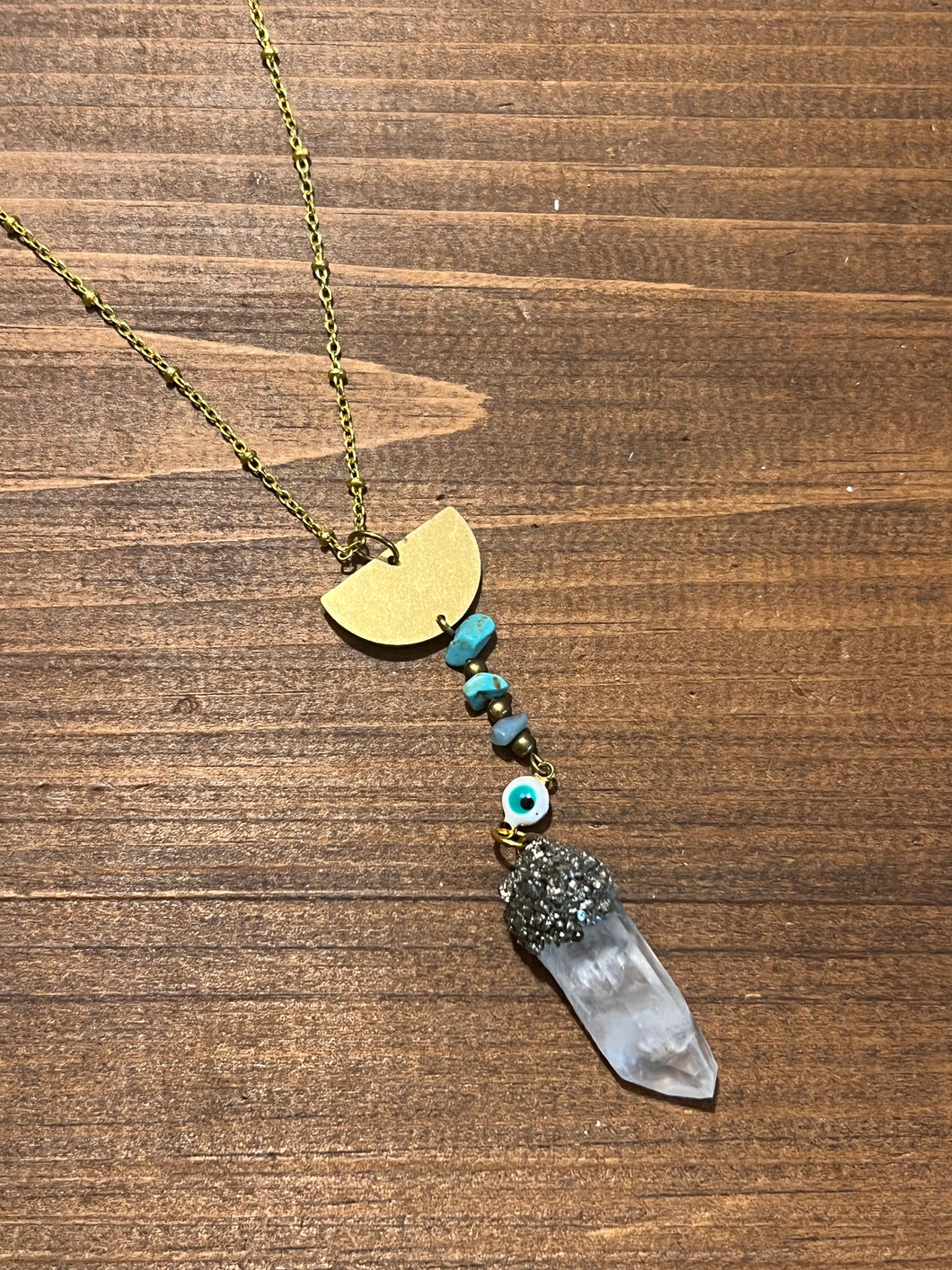 Point necklace