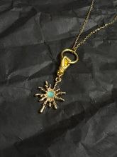 Load image into Gallery viewer, Hand and star necklace
