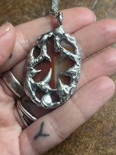 Load image into Gallery viewer, Banded agate necklace
