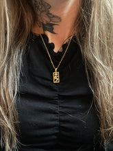 Load image into Gallery viewer, The magician necklace
