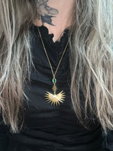 Load image into Gallery viewer, Dangle fan necklace
