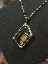 Load image into Gallery viewer, Large Flashy labradorite necklace Tiffany technique
