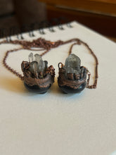 Load image into Gallery viewer, Crystal cauldron necklace
