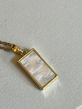 Load image into Gallery viewer, The moon tarot card necklace
