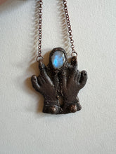 Load image into Gallery viewer, Fortune teller necklace
