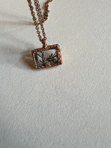 Dainty Dendrite Agate necklace