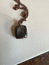 Load image into Gallery viewer, Dainty Dendrite Agate necklace
