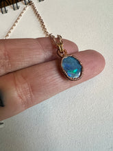 Load image into Gallery viewer, Opal necklace
