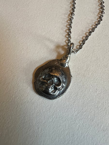Skull necklace