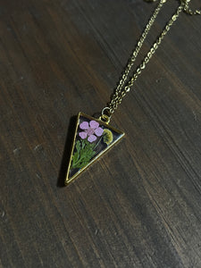 Flower necklace ￼