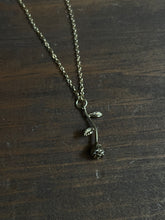 Load image into Gallery viewer, Mini Rose necklace
