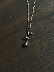 Mini Rose necklace