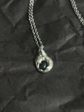 Load image into Gallery viewer, Onyx necklace
